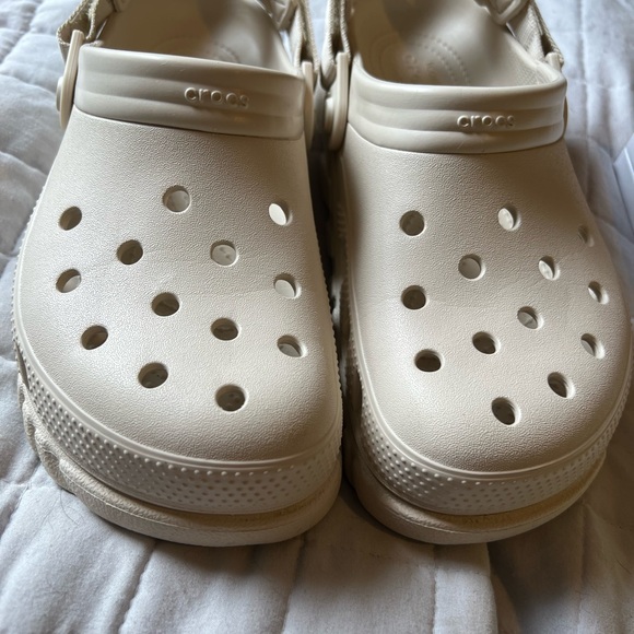 Crocs - Picture 5 of 8